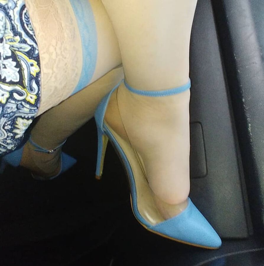 wife legs