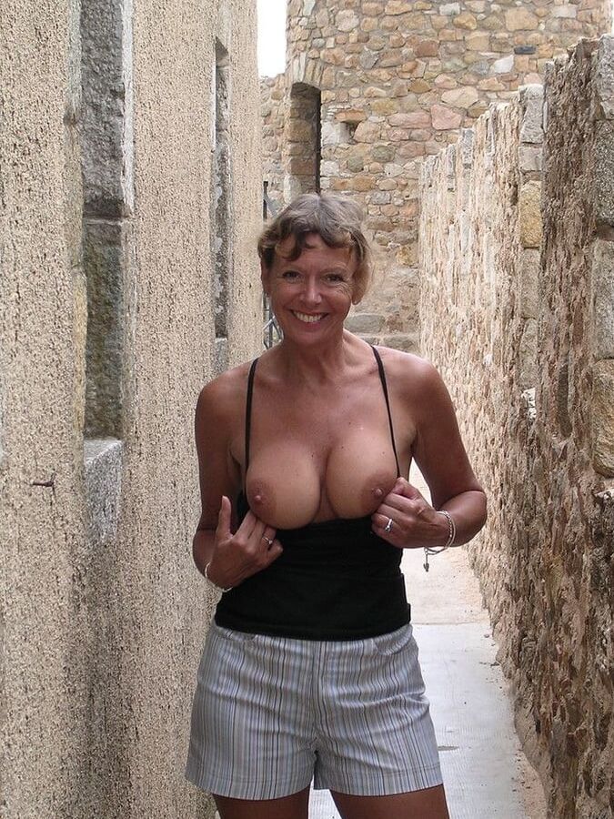 flashing and expecting more.....