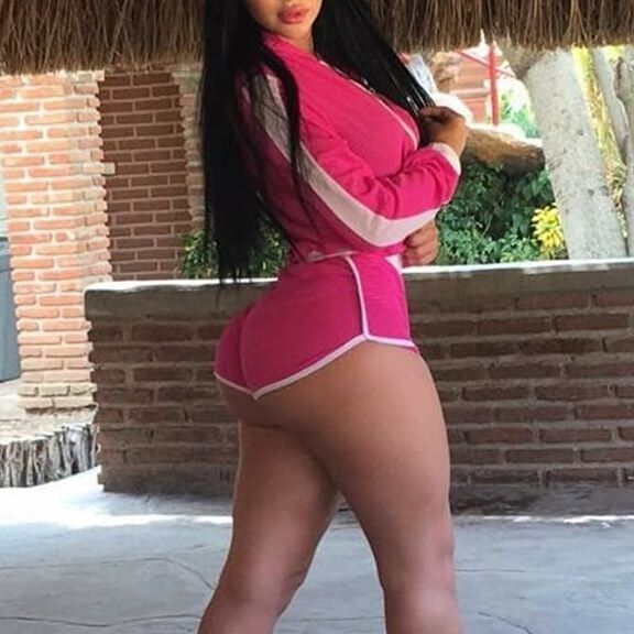 On Instagram- jailyneojeda_club