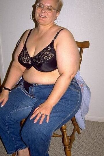 Mature a little chubby