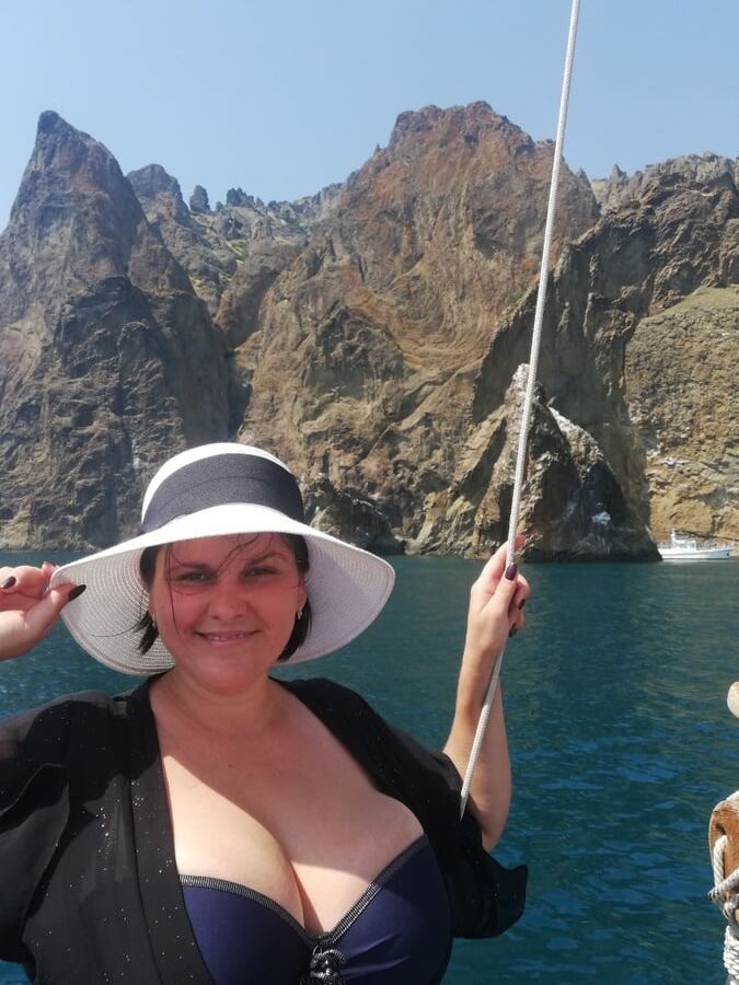 MASSIVE vacation JUGGS Elena