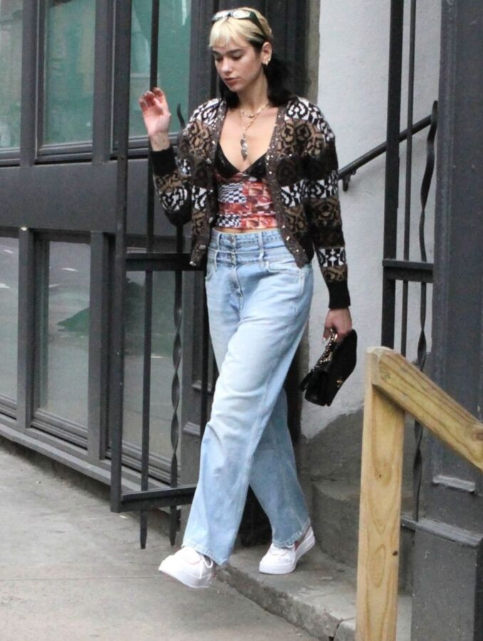 Dua Lipa nude fakes
