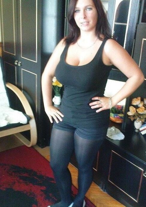 Stunning sexy busty Polish amateur wife with big tits