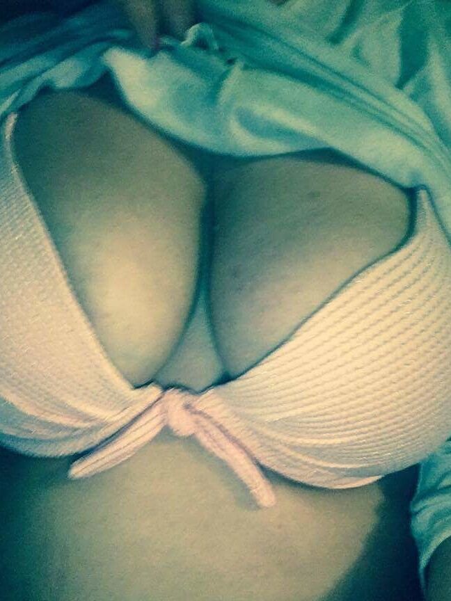 Hungarian Mature Big Boobs