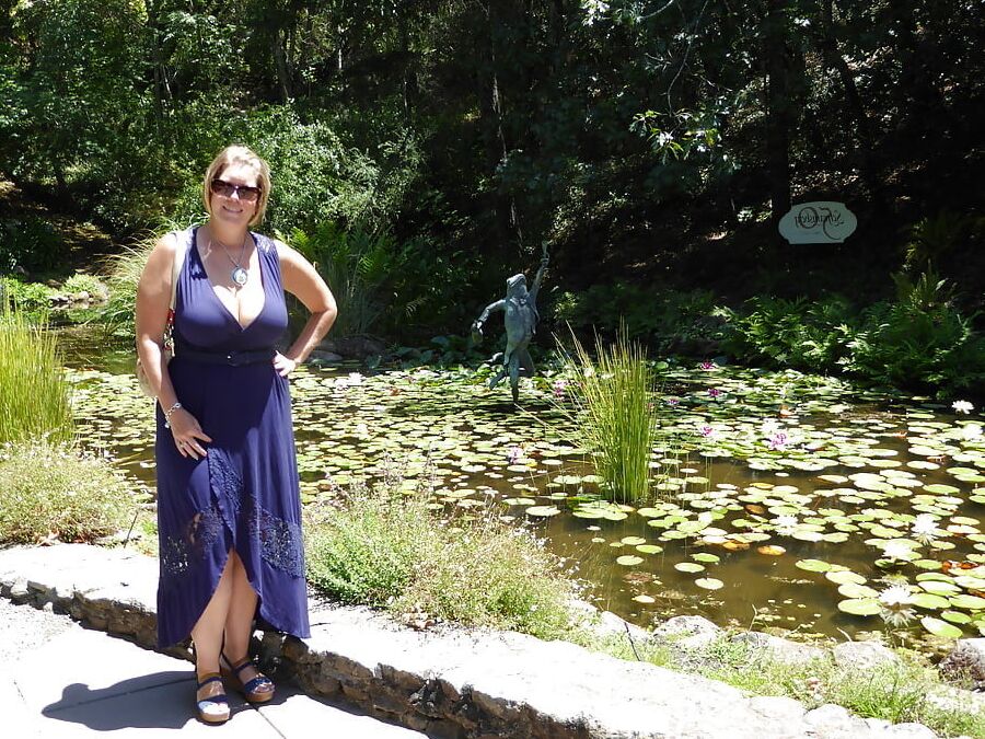 Big Tits MILF