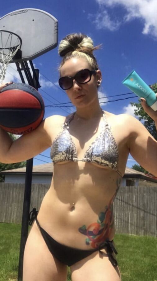 Allysin Kay (aka Sienna)