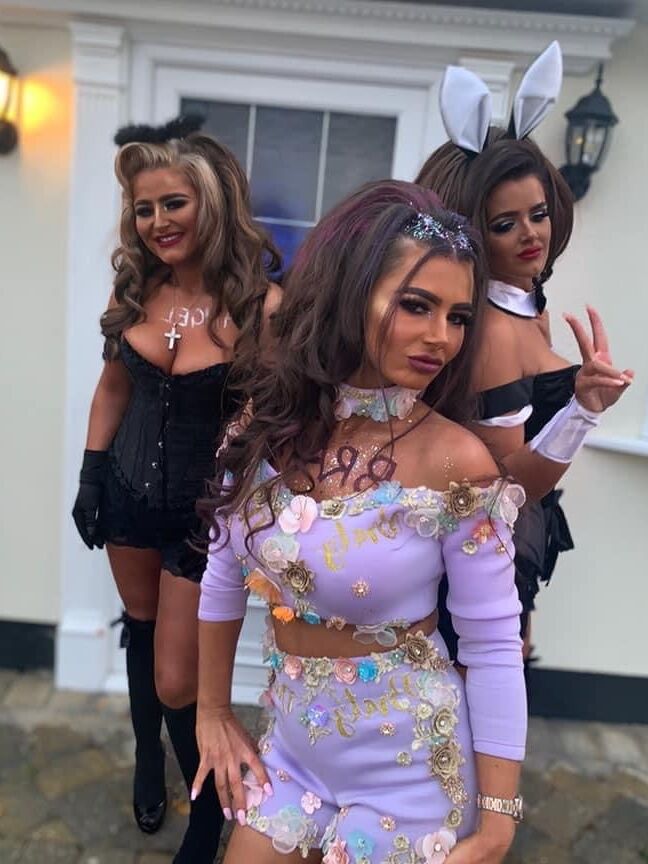 Fully dressed-Sexy as hell!