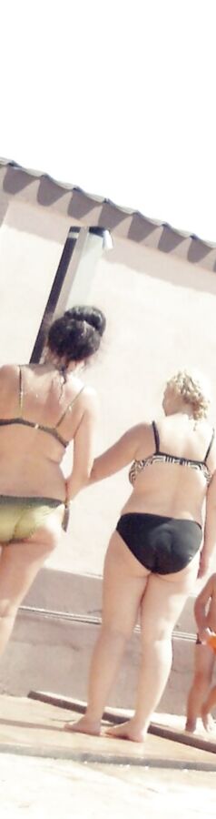 spy in beach
