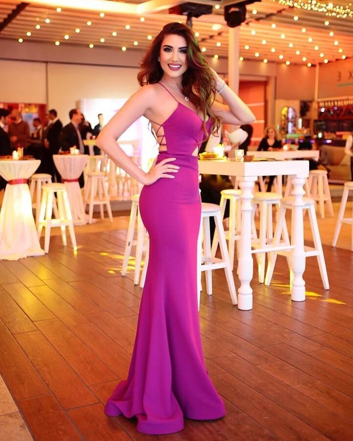 Sexy Turkish Yesim Akin