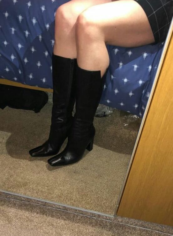 Hot heels deserve hot Sluts wear them