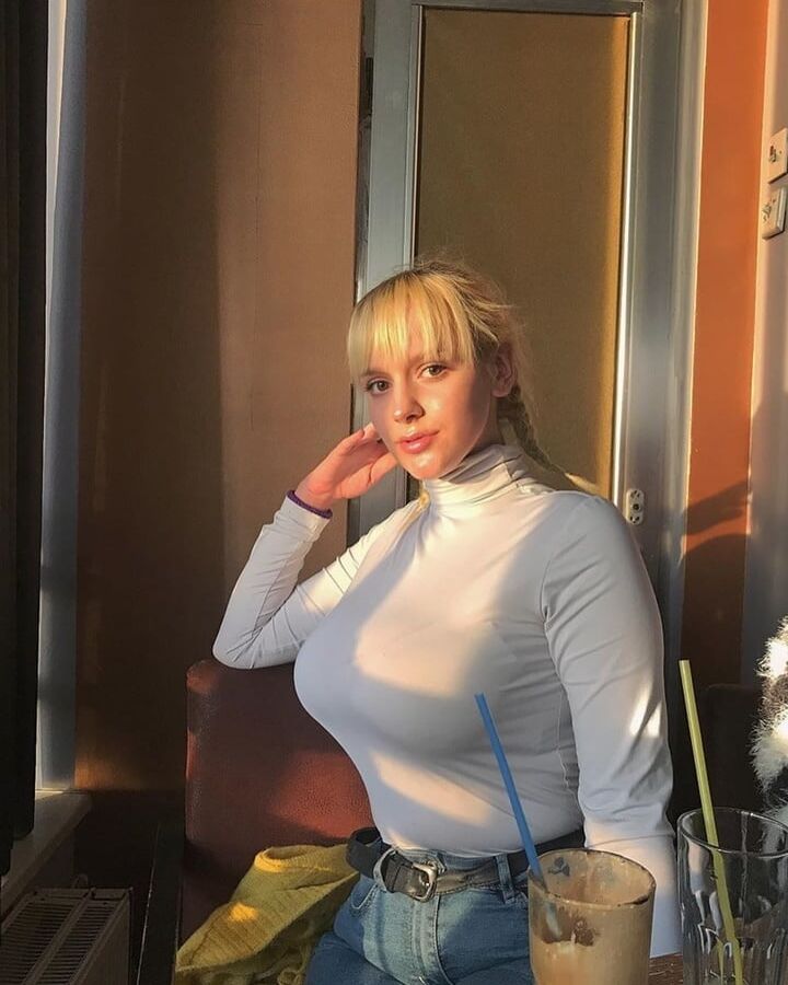 Elegant und Megatitten