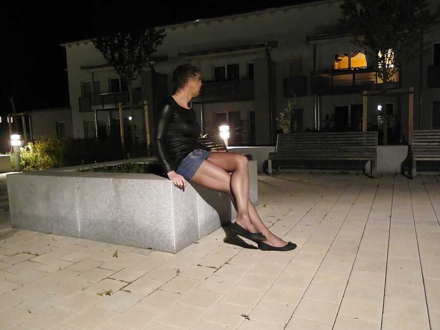 Polish pantyhose voyeur