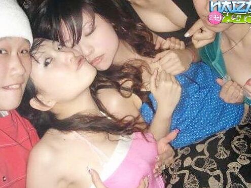 Asian Girl Vapes on Zoom session CAUGHT