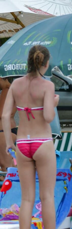 spy in beach