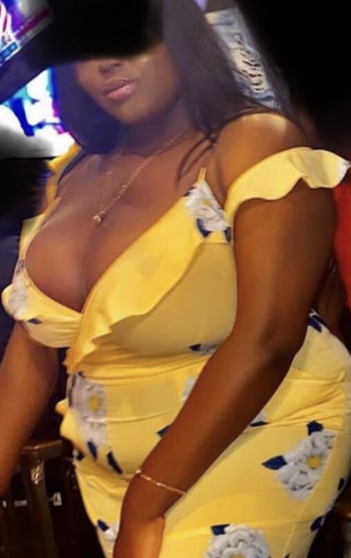 Big ass and tittys VOL with candids