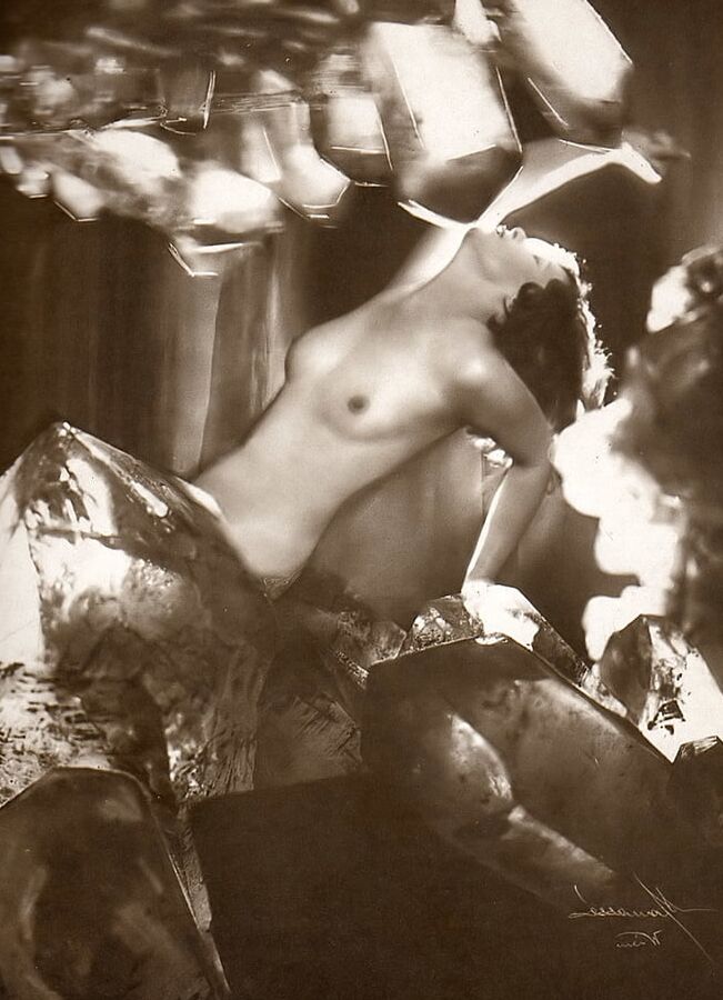 Nudes - to