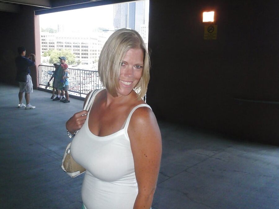 Big Tits MILF