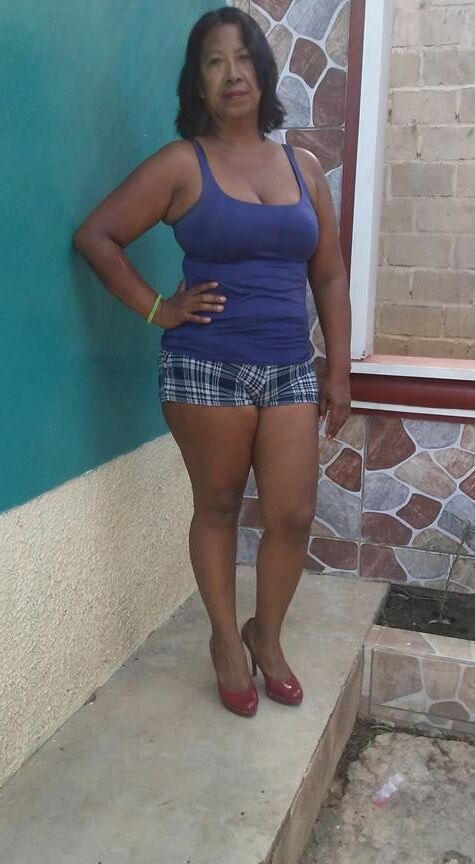 chavela santiago montero morena hermosa ass mature