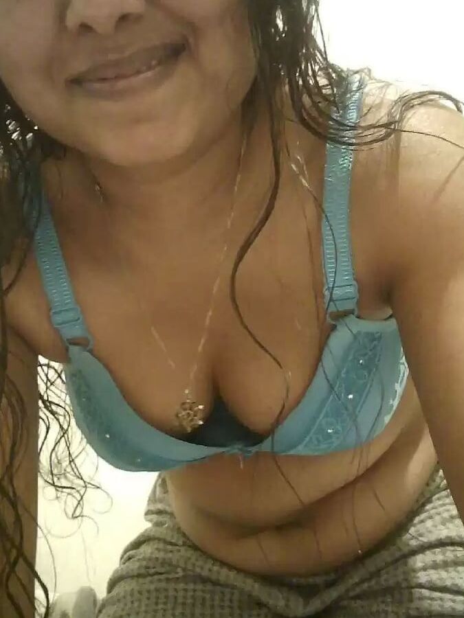Desi aunty