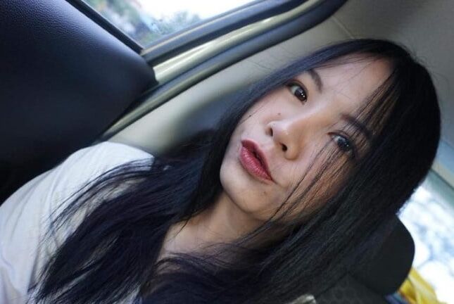 Thai office girl