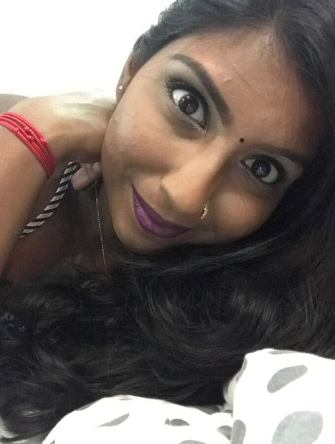 Sexy Indian milf