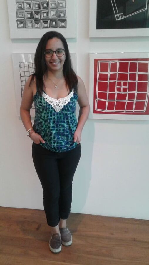 Hot young mom at the museum