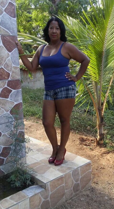 chavela santiago montero morena hermosa ass mature
