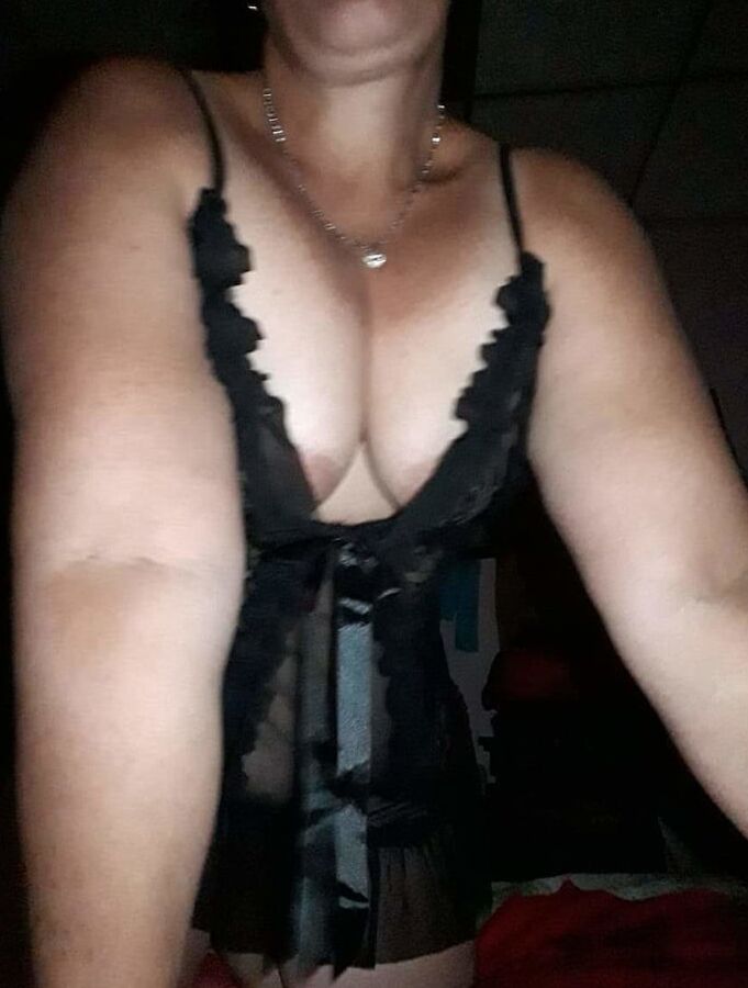 Chubby Latin milf