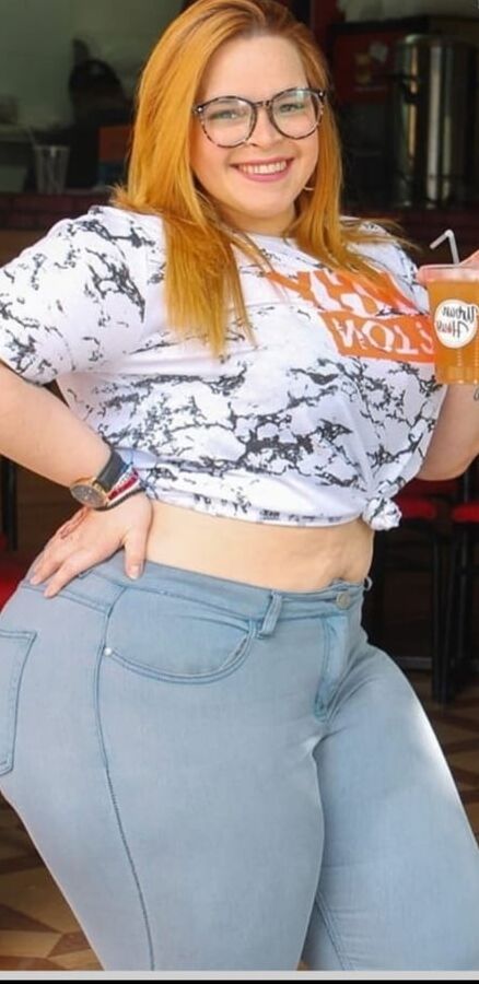 Crystal Mamasota Nalgona