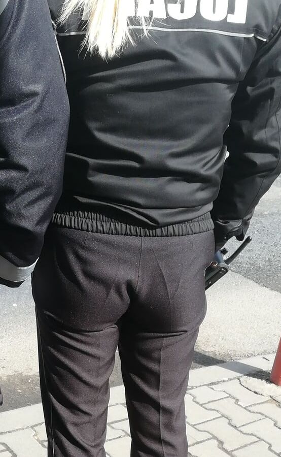 Romania ass