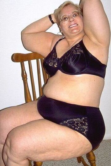 Mature a little chubby