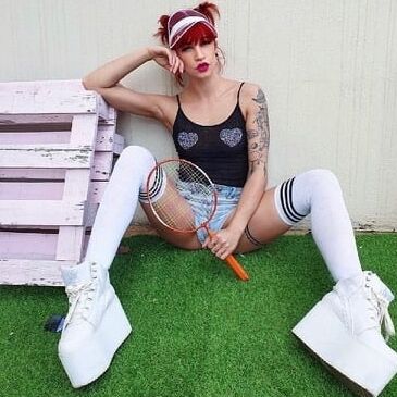 Extreme shoes
