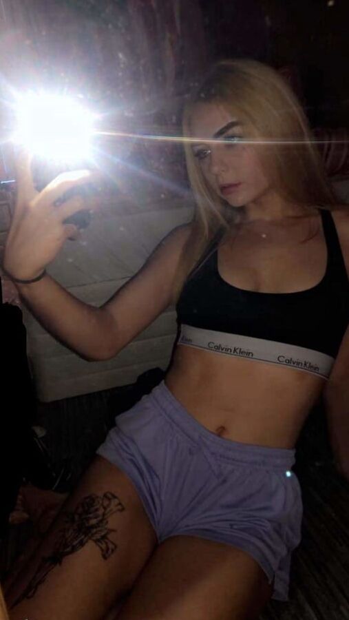 Sexy tattoo Belfast girl