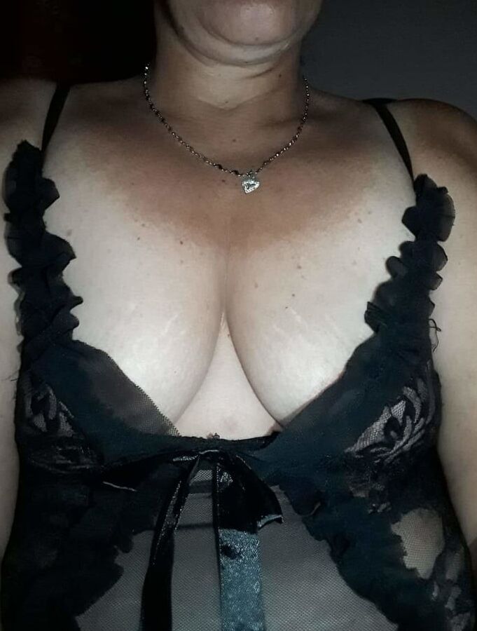 Chubby Latin milf