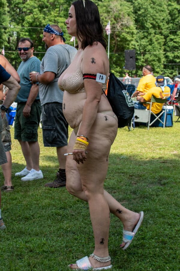 more nudes a poppin