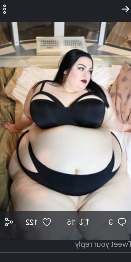 Hoodyman ssbbw . Screen shots mega post .