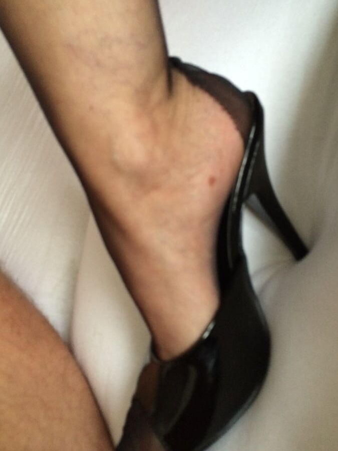 Nylonfeet VIII