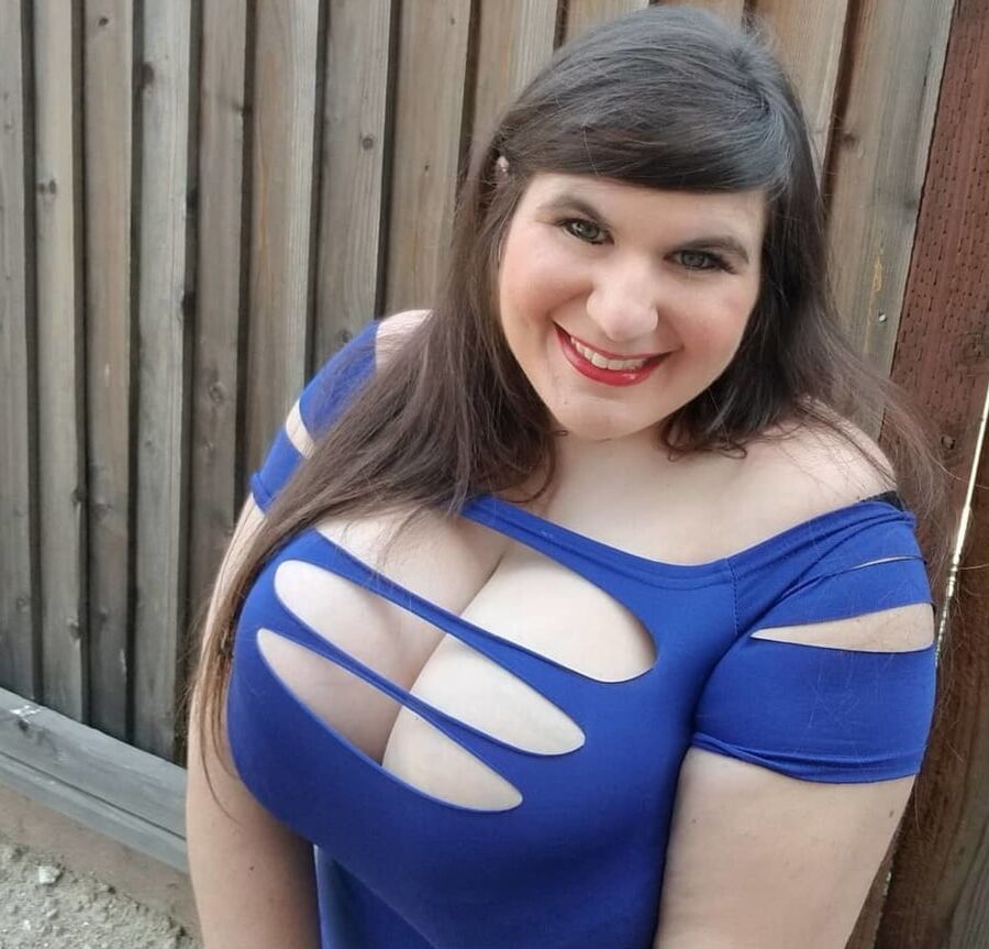 Bbw mix (Busty dressed)