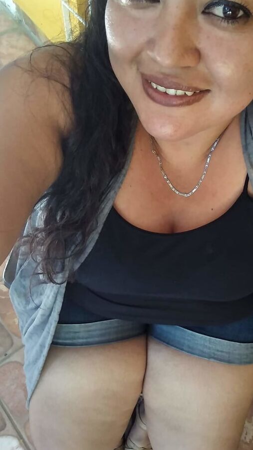 Yenny la PUTISIMA de honduras