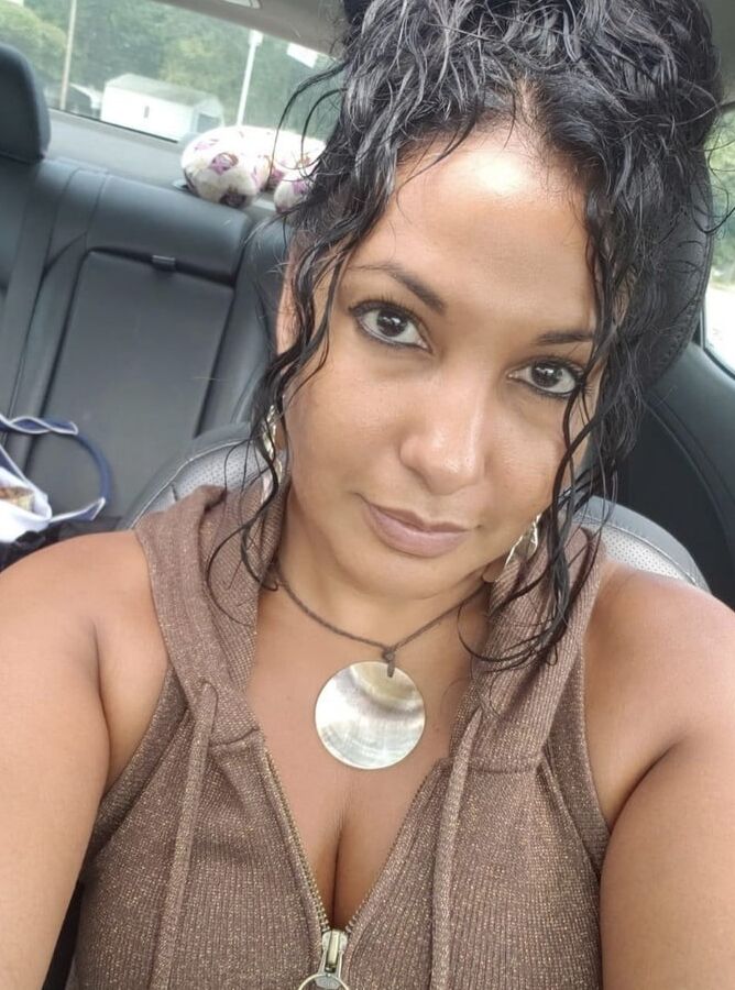 Milf Latina Ass and Tits