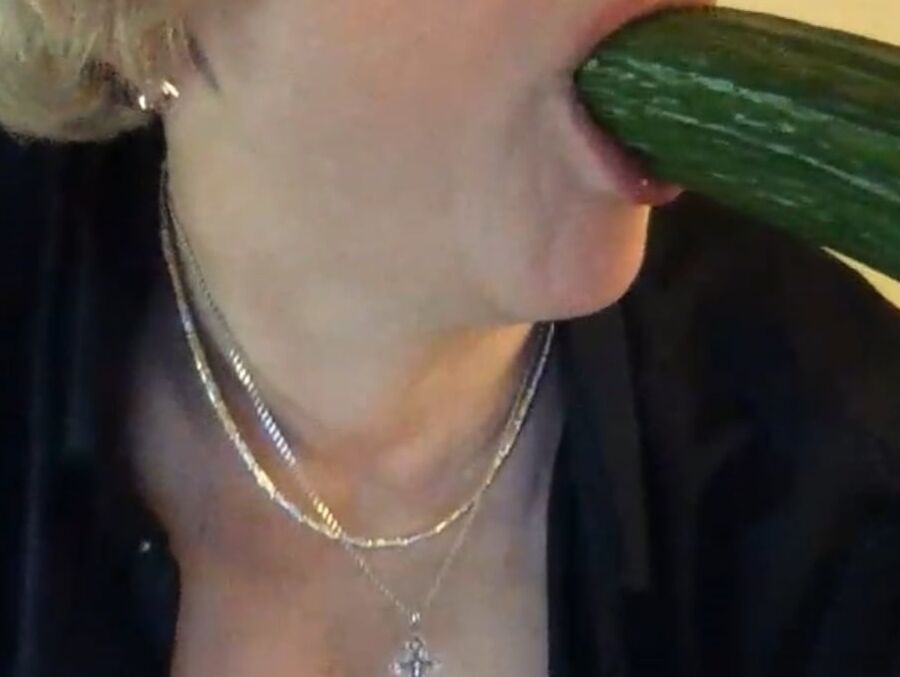 Car_ina dream MILF