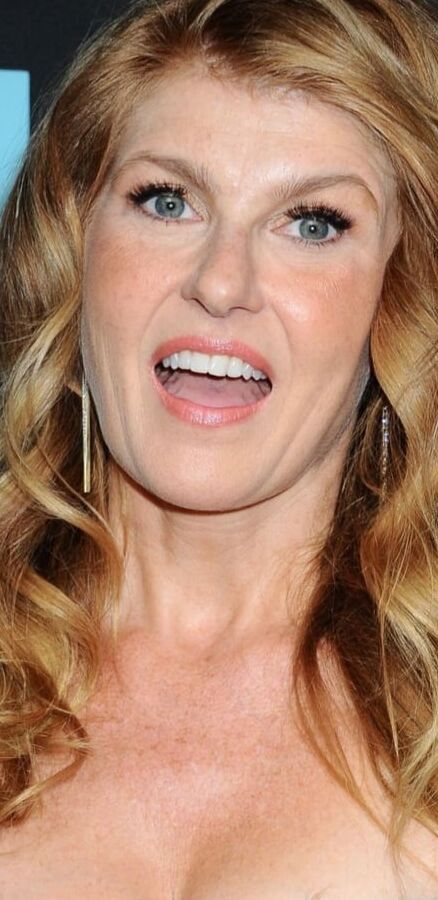 Connie Britton HotMilf