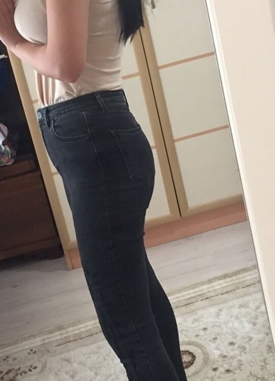Turkish girls in jeans