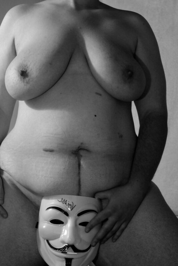 Candace has droopy breasts