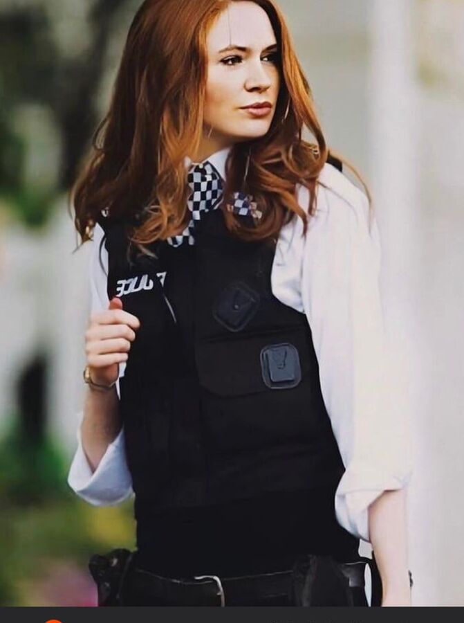 Karen Gillian