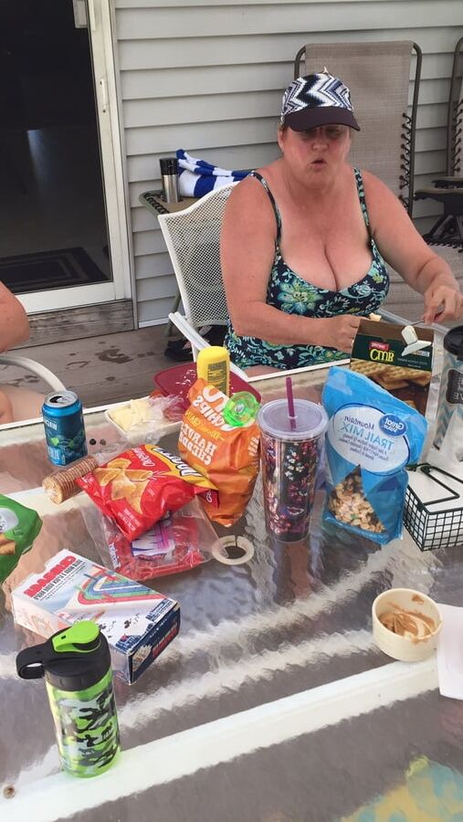 Elaine Exposed (Allentown PA)