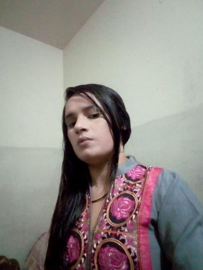 Very Hot paki wife