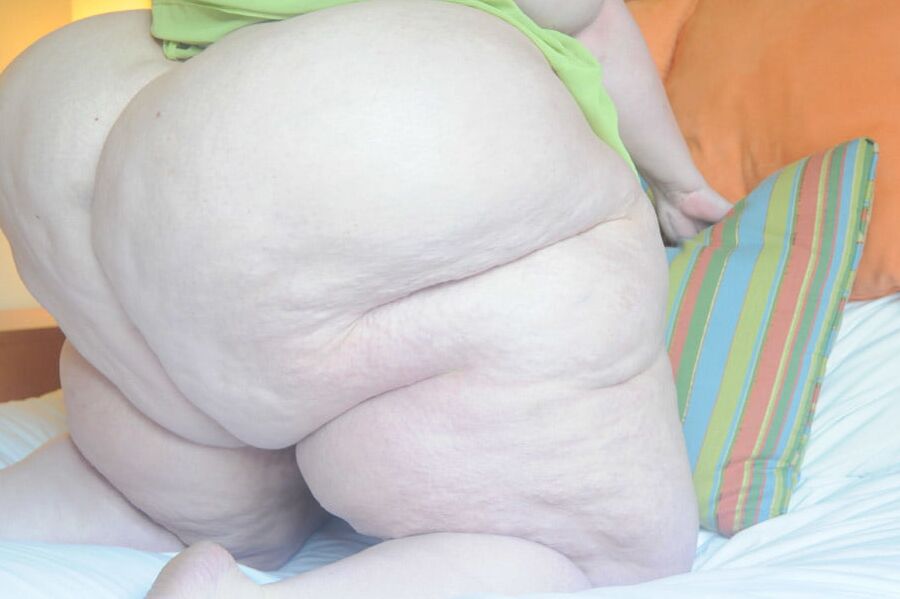 Viva La Valerie (SSBBW)