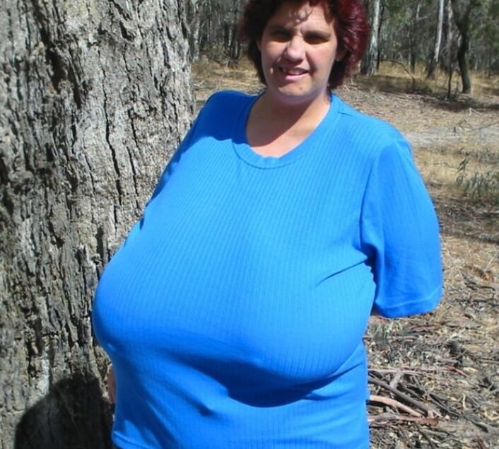 Big Tits Mature Mom For You to Fuck