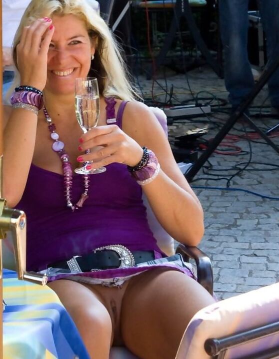 Julia-German Slutty Wife